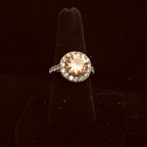 Fashion jewelry - Honey topaz, rhinestones on silver band ring